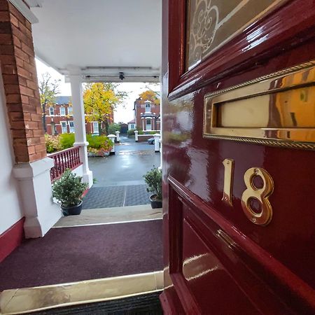 The Bowden Lodge Southport Exterior foto